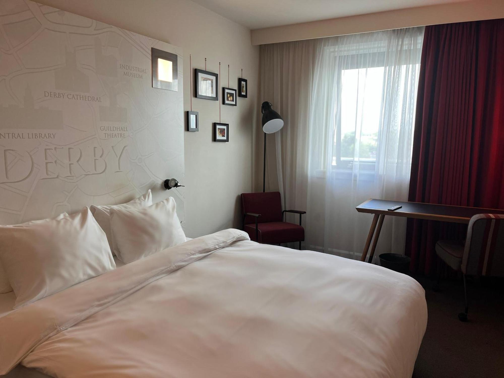 pentahotel Derby Bagian luar foto